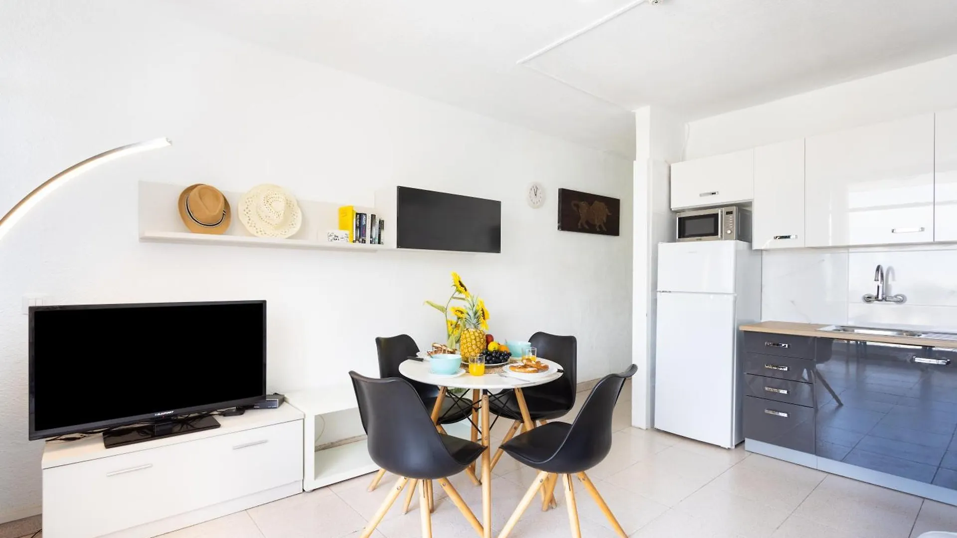 Cosy Apartment Near The Sea In Las Americas Playa de las Americas